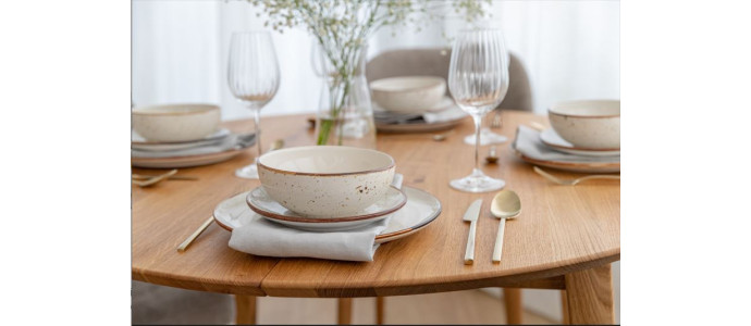 Nakrycie stołu – poznaj podstawowe zasady savoir-vivre nakrywania